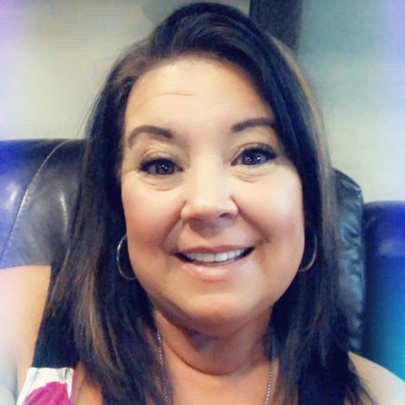 Meet your Posher, Tabitha - Picture 1 of 1